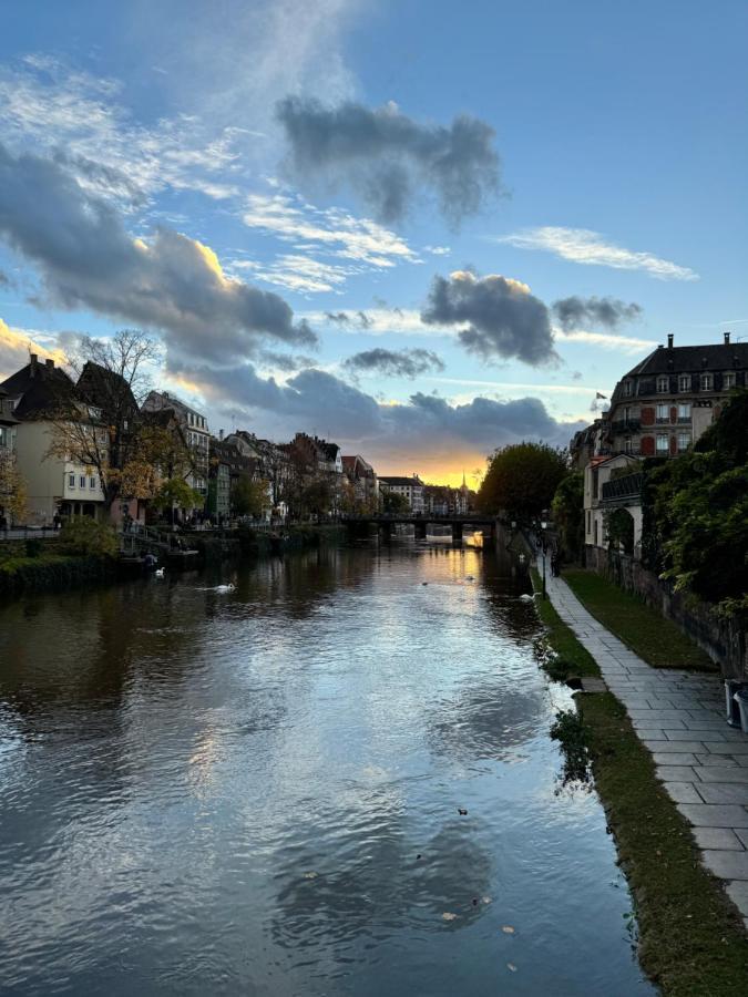 Magnifique Appart Cote Cathedrale Strasbourg Luaran gambar